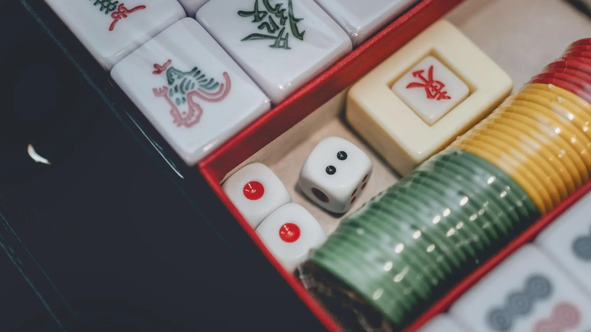 D Wah Retreat Botanika 3Br 8Pax Mahjong Table By Our Stay Johor Bahru Malaysia