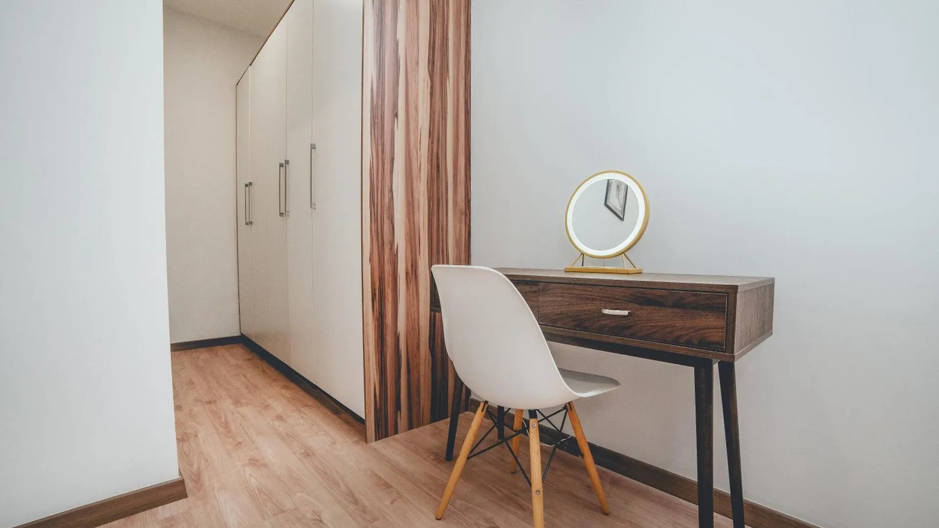 D Wah Retreat Botanika 3Br 8Pax Mahjong Table By Our Stay Johor Bahru Apartment